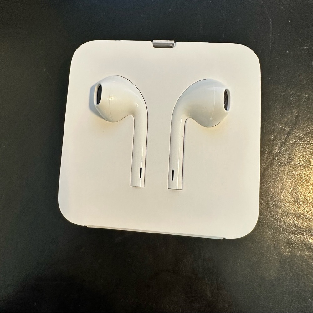 New in box wired Apple headphones
